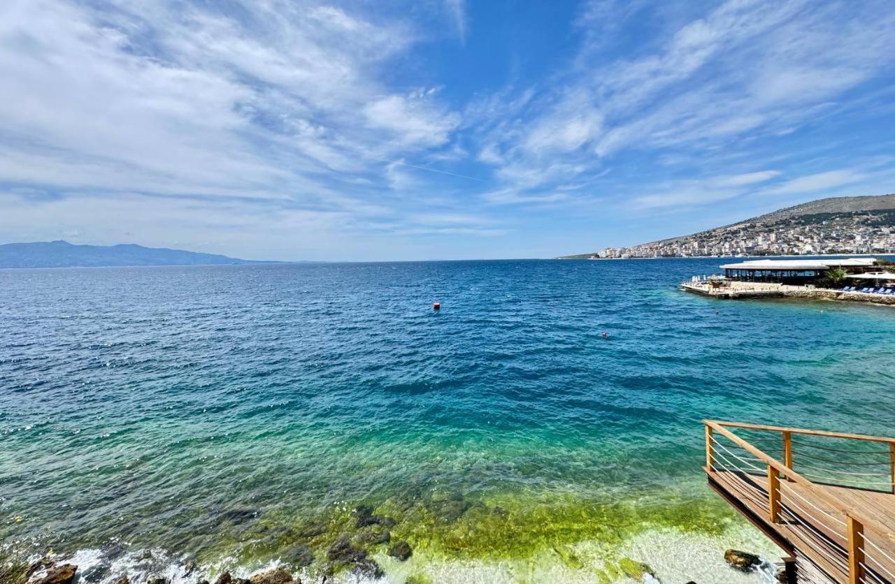 Del Mar Sea View Apartment Sarandë Eksteriør bilde