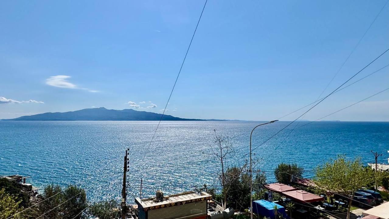 Del Mar Sea View Apartment Sarandë Eksteriør bilde