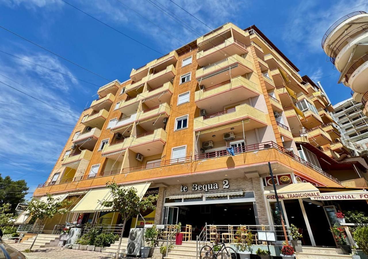Del Mar Sea View Apartment Sarandë Eksteriør bilde